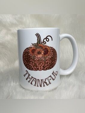 Thankful Leopard Pumpkin Ceramic Mug - 15 oz